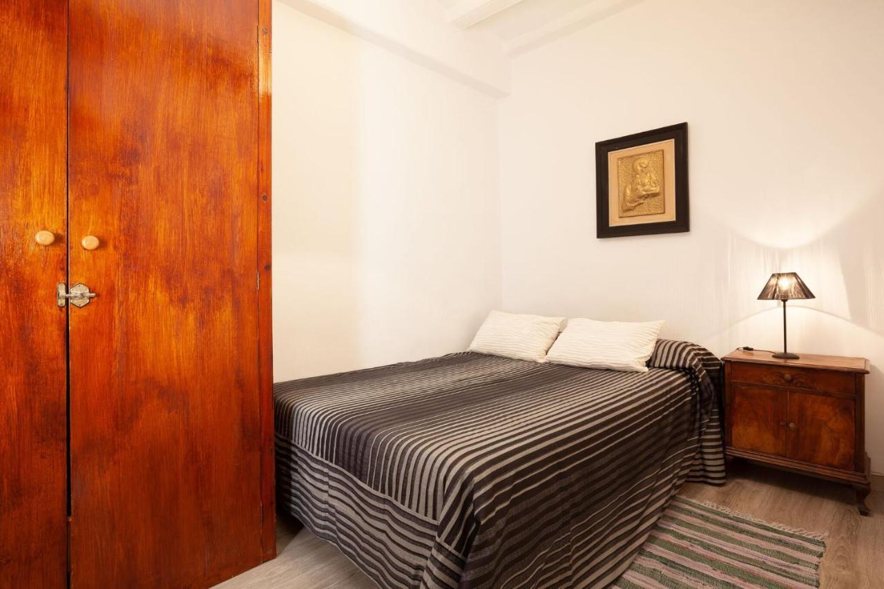 Esquirol Apartment Barcelona