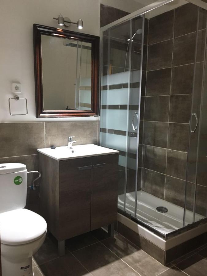 Esquirol Apartment *